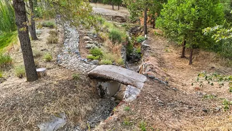 Exterior - 12501 Sutherland Dr, Grass Valley, CA 95949 photo 24 of 28