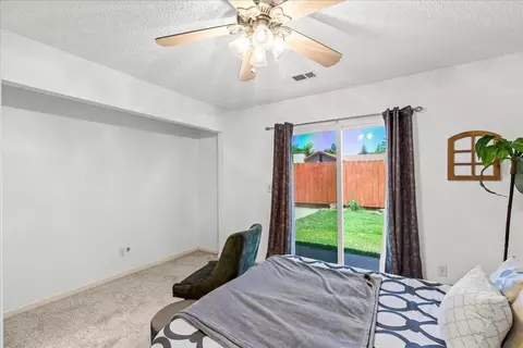 Bedroom - 800 W Union Ave, Modesto, CA 95356 photo 2 of 4