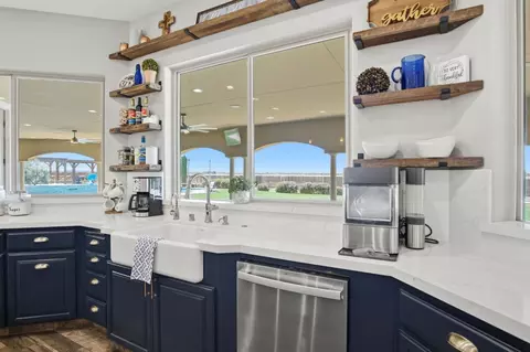 Kitchen - 32521 S Koster Rd, Tracy, CA 95304 photo 4 of 6