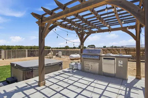 Exterior - 32521 S Koster Rd, Tracy, CA 95304 photo 13 of 21
