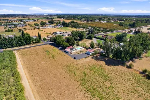 3460 E Service Rd, Ceres, CA 95307 photo 12