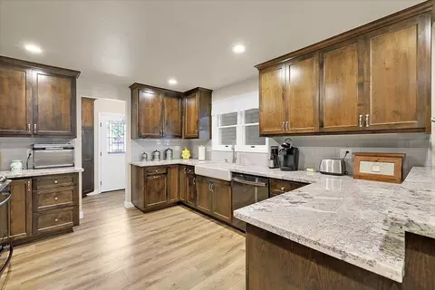 Kitchen - 2728 Cedar St, Sutter, CA 95982 photo 3 of 7