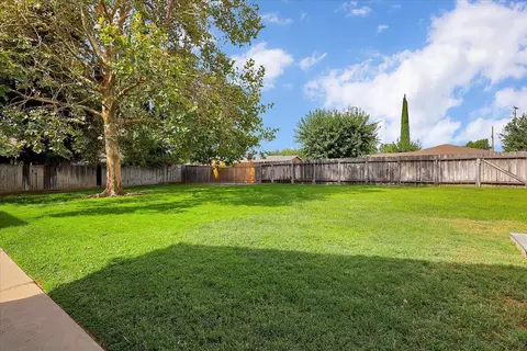 Exterior - 2728 Cedar St, Sutter, CA 95982 photo 4 of 9