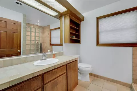 Bath - 2728 Cedar St, Sutter, CA 95982 photo 5 of 6