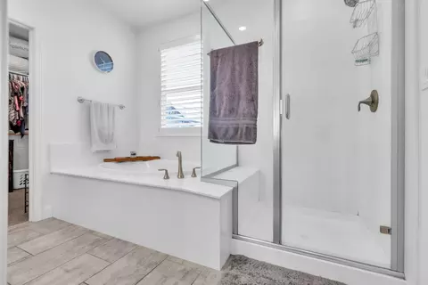Bath - 1653 Lion, Rocklin, CA 95765 photo 2 of 2