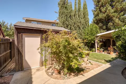 Exterior - 3313 Vancouver Dr, Modesto, CA 95355 photo 17 of 20