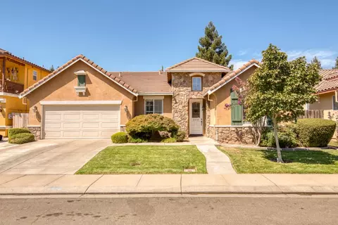 Exterior - 3313 Vancouver Dr, Modesto, CA 95355 photo 4 of 20