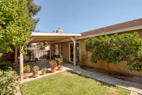 Exterior - 3313 Vancouver Dr, Modesto, CA 95355 photo 19 of 20