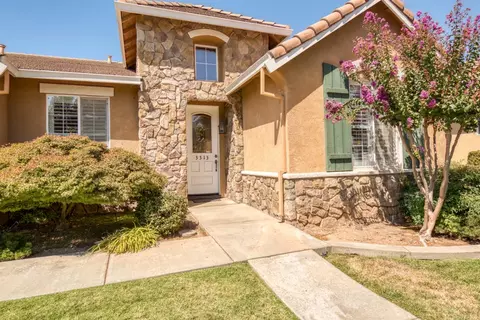 Exterior - 3313 Vancouver Dr, Modesto, CA 95355 photo 8 of 20