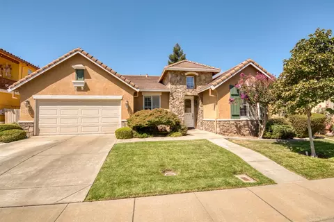 Exterior - 3313 Vancouver Dr, Modesto, CA 95355 photo 11 of 20