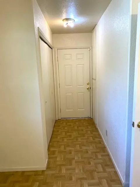 Entry Way - 2985 Redwood Dr, Merced, CA 95340 photo 3 of 3