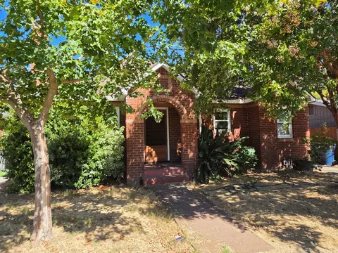 2629 Santa Cruz Way, Sacramento, CA 95817
