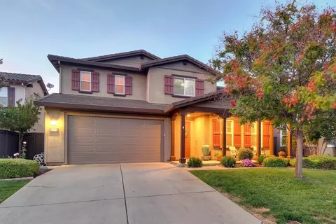 2053 Camp Whitney Cir, Rocklin, CA 95765