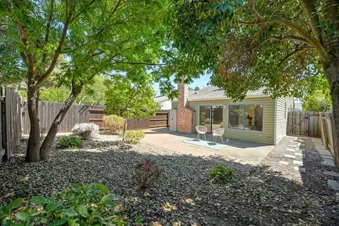 Exterior - 115 Guaymas Pl, Davis, CA 95616 photo 5 of 8