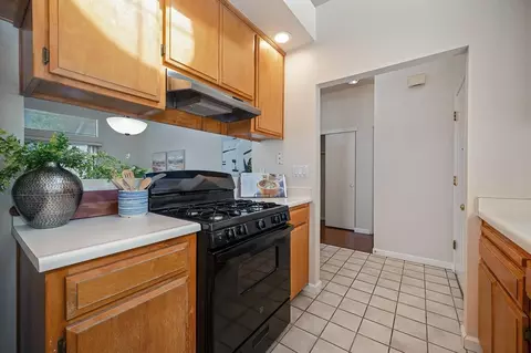 Kitchen - 1802 Valdora St, Davis, CA 95618 photo 3 of 3