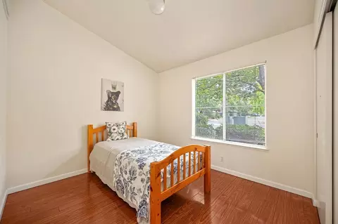 Bedroom - 1802 Valdora St, Davis, CA 95618 photo 1 of 5