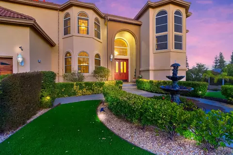 100 Englehart Dr, Folsom, CA 95630