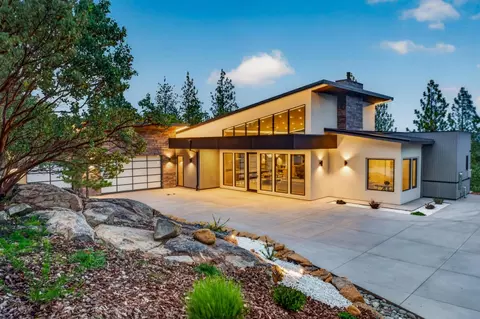 15040 Grand Knoll Dr, Meadow Vista, CA 95722