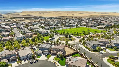 View/Area - 6951 Pickering St, Tracy, CA 95377 photo 13 of 14
