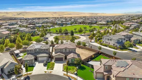 View/Area - 6951 Pickering St, Tracy, CA 95377 photo 1 of 14