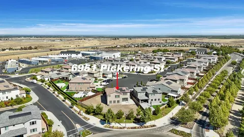 View/Area - 6951 Pickering St, Tracy, CA 95377 photo 7 of 14
