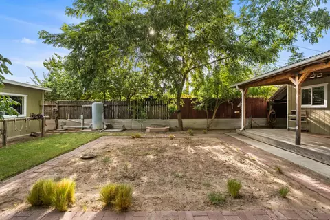 Exterior - 4904 E Harvest Rd, Acampo, CA 95220 photo 11 of 19