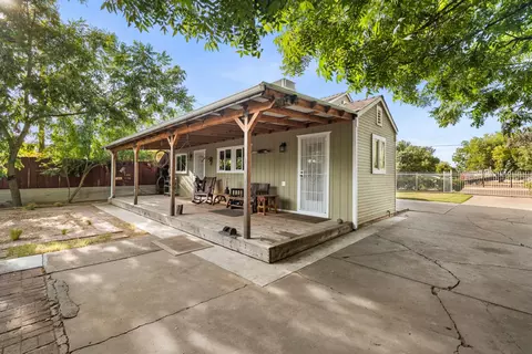 Exterior - 4904 E Harvest Rd, Acampo, CA 95220 photo 7 of 19