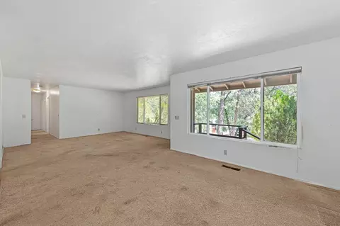 Living - 1160 Madrone Ln, Placerville, CA 95667 photo 10 of 10