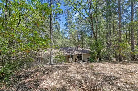 Exterior - 1160 Madrone Ln, Placerville, CA 95667 photo 5 of 7