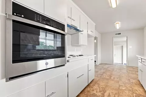 Kitchen - 1148 I St, Williams, CA 95987 photo 3 of 5