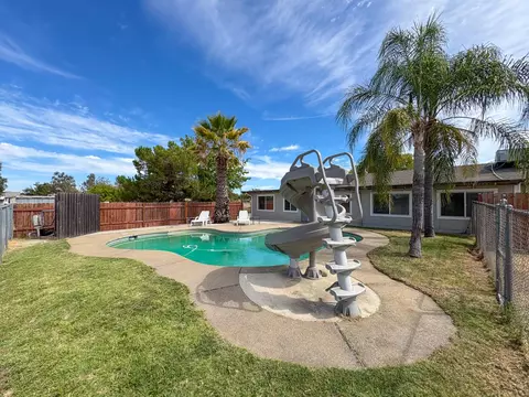 Exterior - 461 Adair St, Elverta, CA 95626 photo 6 of 8