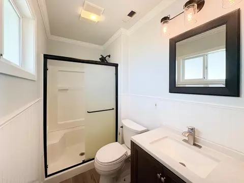Bath - 461 Adair St, Elverta, CA 95626 photo 3 of 3