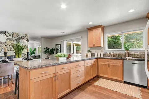 Kitchen - 631 Eisenhower St, Davis, CA 95616 photo 2 of 6