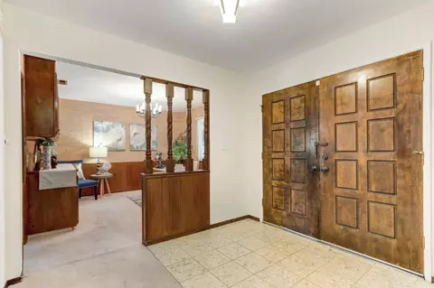 Entry Way - 631 Eisenhower St, Davis, CA 95616 photo 2 of 3