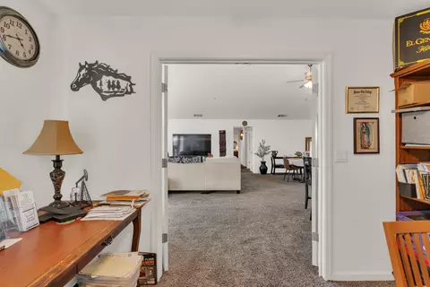 Entry Way - 17225 Custer Ave, Dos Palos, CA 93620 photo 2 of 2