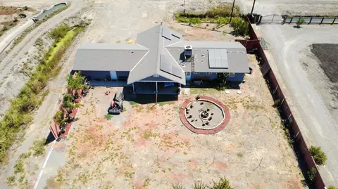 View/Area - 17225 Custer Ave, Dos Palos, CA 93620 photo 3 of 4