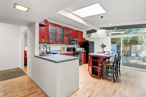 Kitchen - 808 K St, Davis, CA 95616 photo 2 of 5