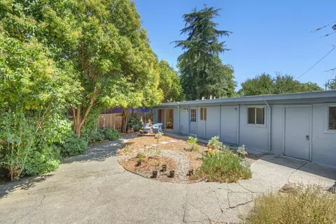 Exterior - 808 K St, Davis, CA 95616 photo 7 of 22