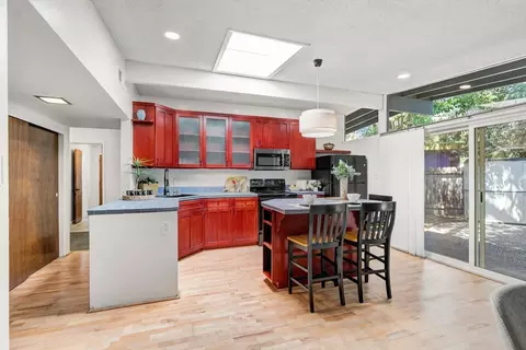 Kitchen - 808 K St, Davis, CA 95616 photo 3 of 5