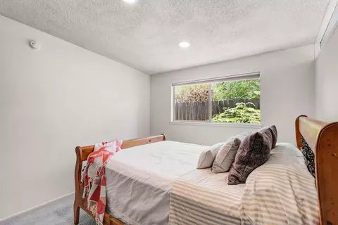 Bedroom - 808 K St, Davis, CA 95616 photo 6 of 9