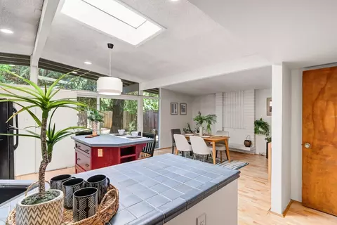 Other - 808 K St, Davis, CA 95616 photo 2 of 10