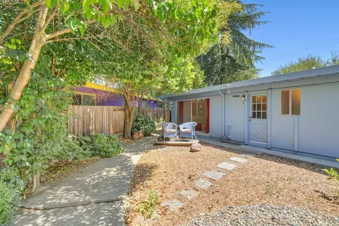 Exterior - 808 K St, Davis, CA 95616 photo 8 of 22