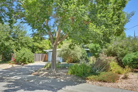 Exterior - 808 K St, Davis, CA 95616 photo 19 of 22