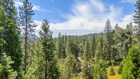 View/Area - 2803 Fairway Dr, Arnold, CA 95223 photo 2 of 3