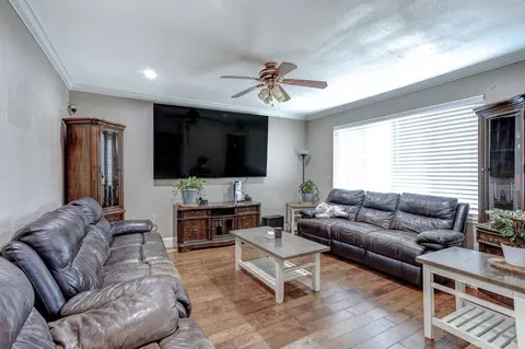 Living - 2705 Stoneridge Dr, Modesto, CA 95355 photo 1 of 1