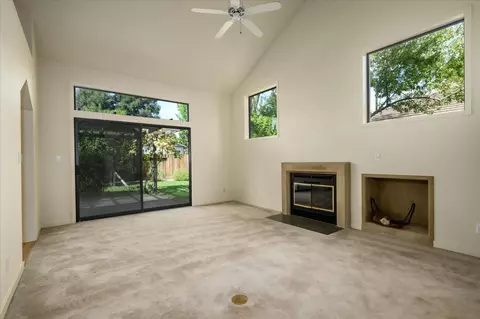 Living - 107 Almond Dr, Winters, CA 95694 photo 1 of 5