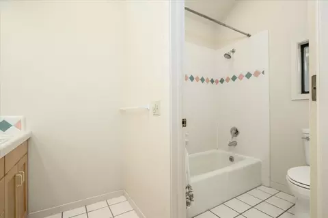 Bath - 107 Almond Dr, Winters, CA 95694 photo 3 of 3