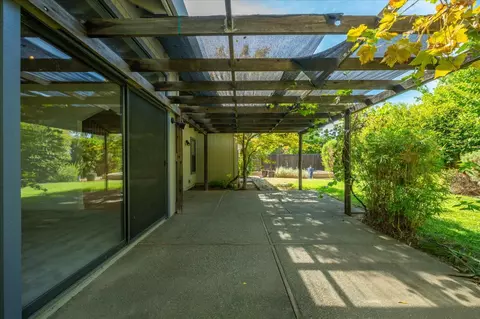 Exterior - 107 Almond Dr, Winters, CA 95694 photo 7 of 10
