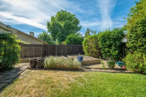 Exterior - 107 Almond Dr, Winters, CA 95694 photo 9 of 10