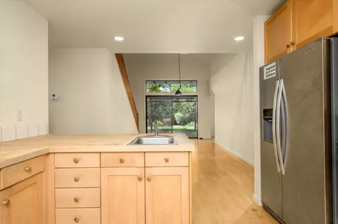 Kitchen - 107 Almond Dr, Winters, CA 95694 photo 4 of 4